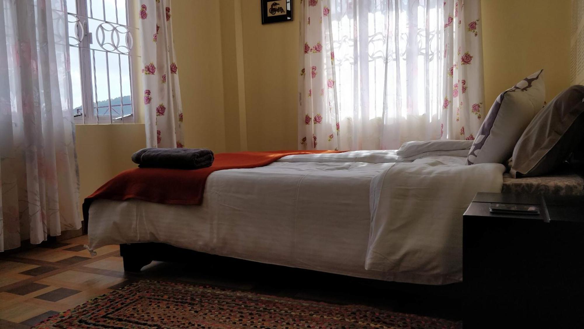 Roseville Shillong Exterior foto